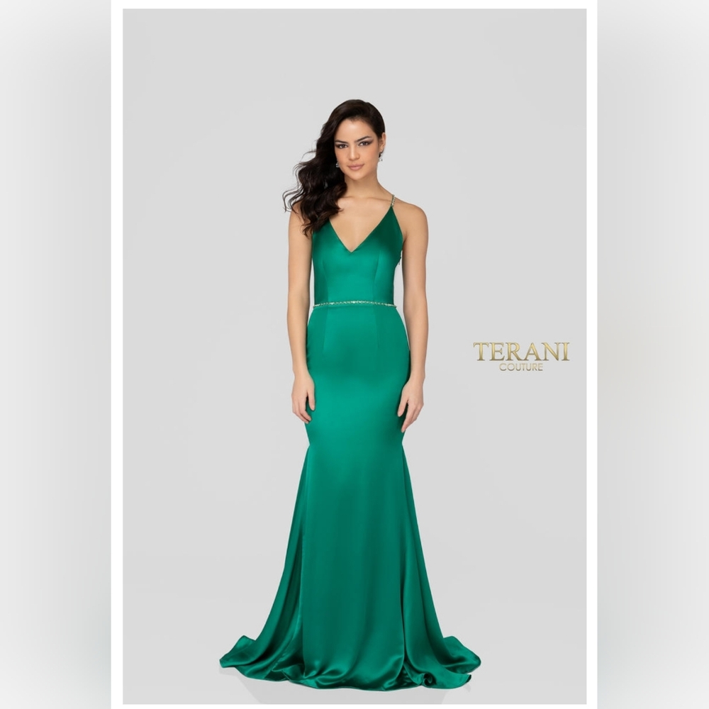 Terani Couture 1911P8171 Size 6 Emerald Green Prom Dress